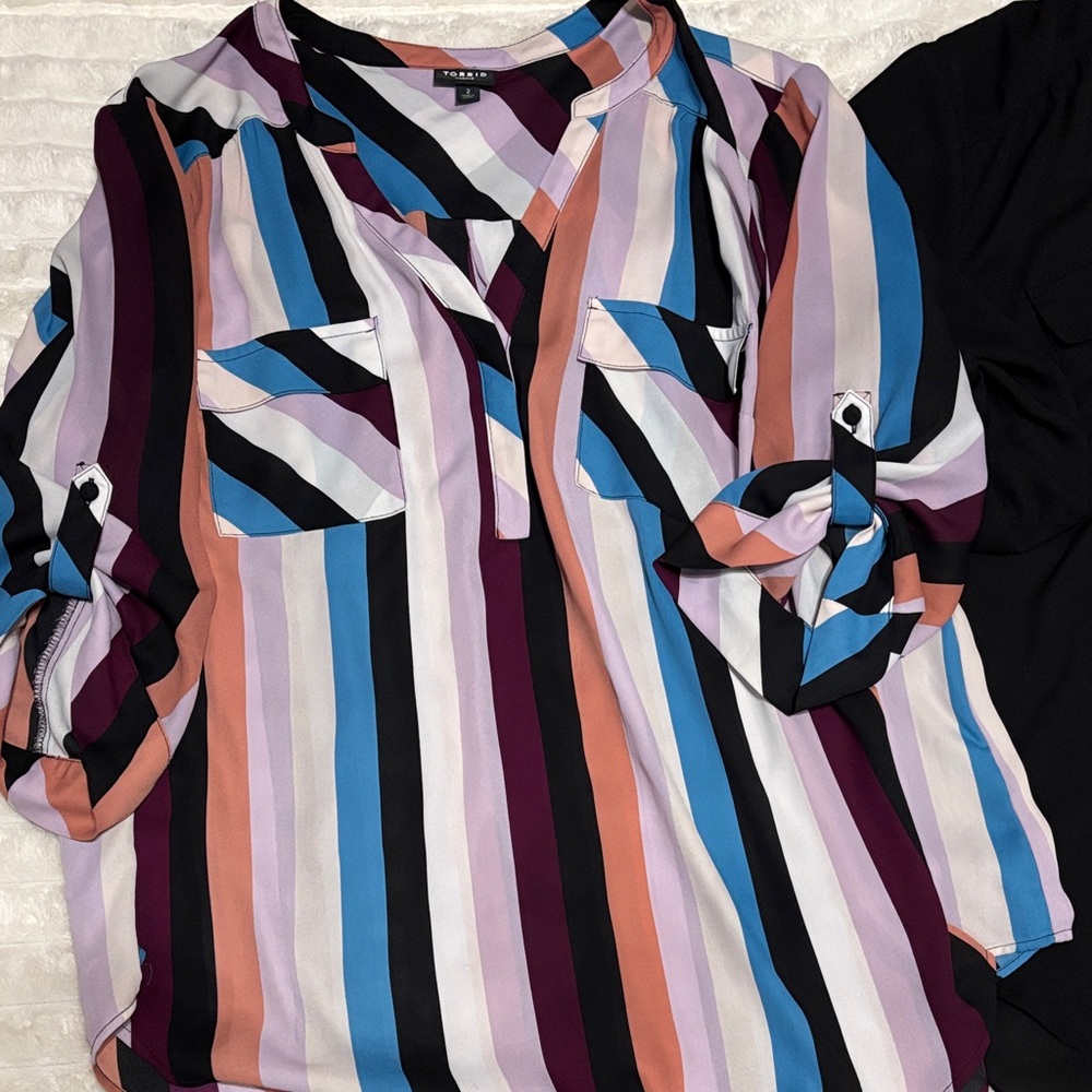 Torrid Harper Blouse bundle - Picture 5 of 6
